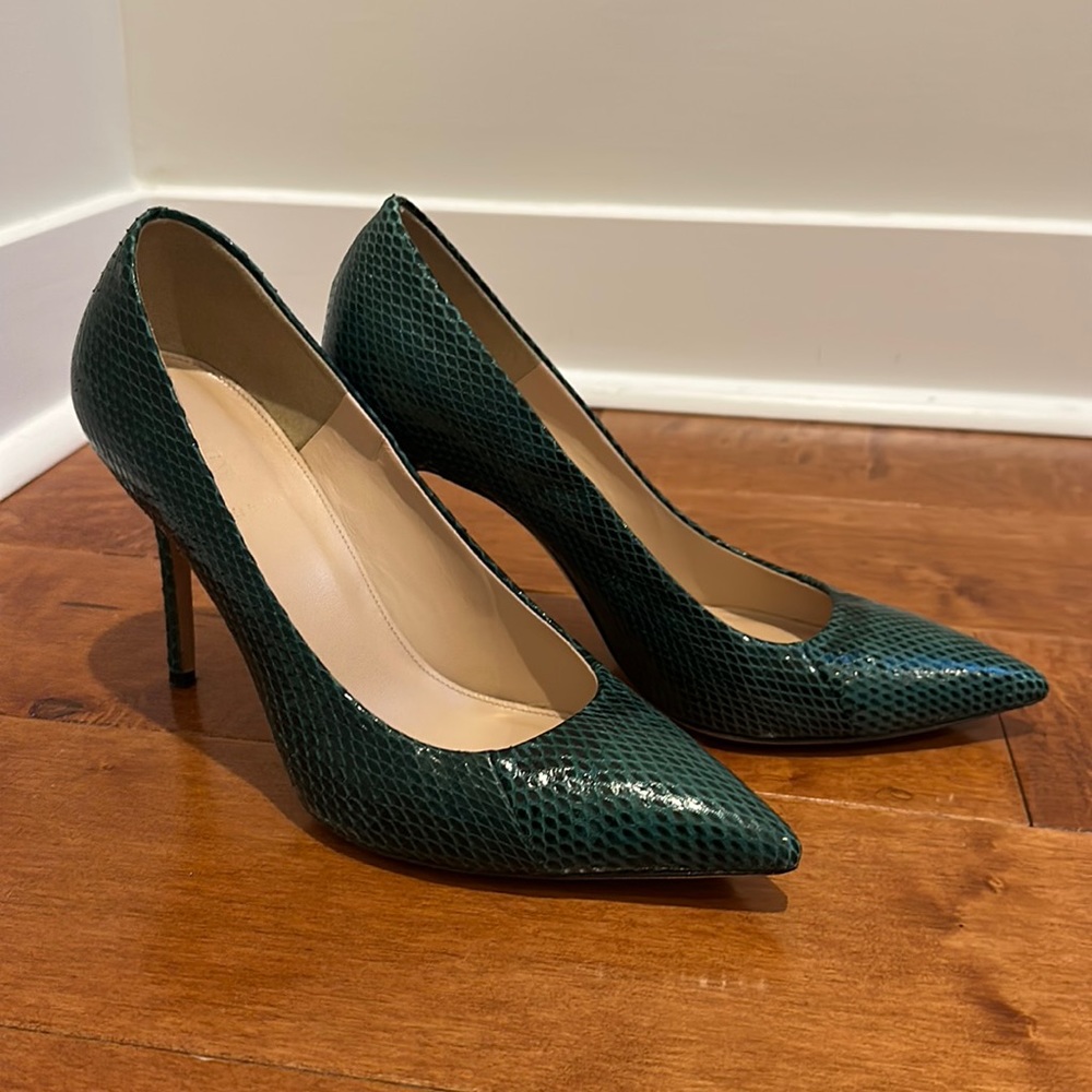 🐍 Gorgeous J.Crew green embossed leather 4.25” stilettos